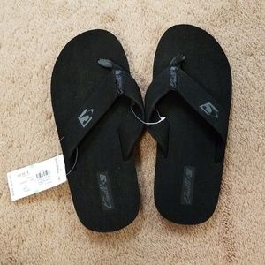 O'Neill Phluff Daddy2 slippers size 8